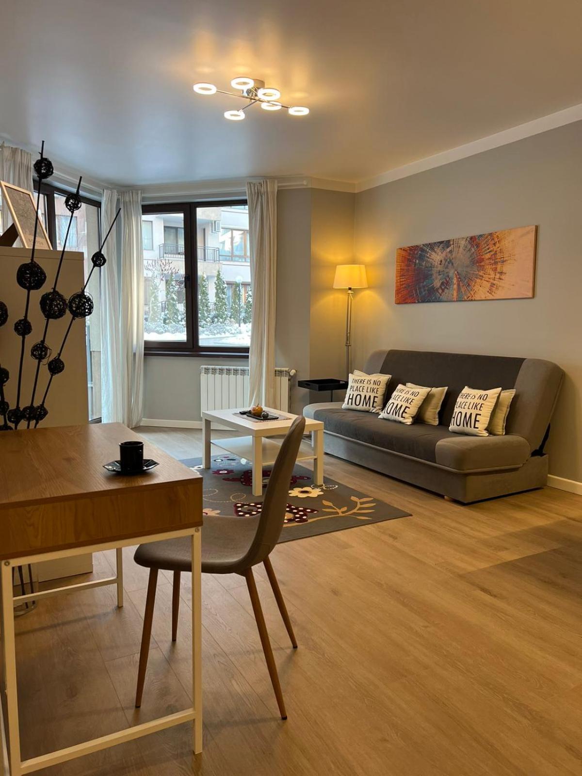 Boston Cozy Elegant Family Apt W Parking Near Nsa Sofia Exterior foto